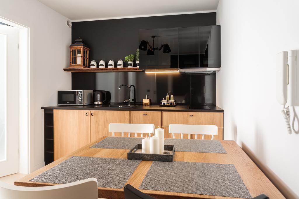 زاكوباني Rent Like Home - Szkolna المظهر الخارجي الصورة